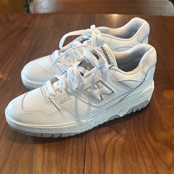 New Balance 550 Classic White Sneakers - Picture 1 of 5